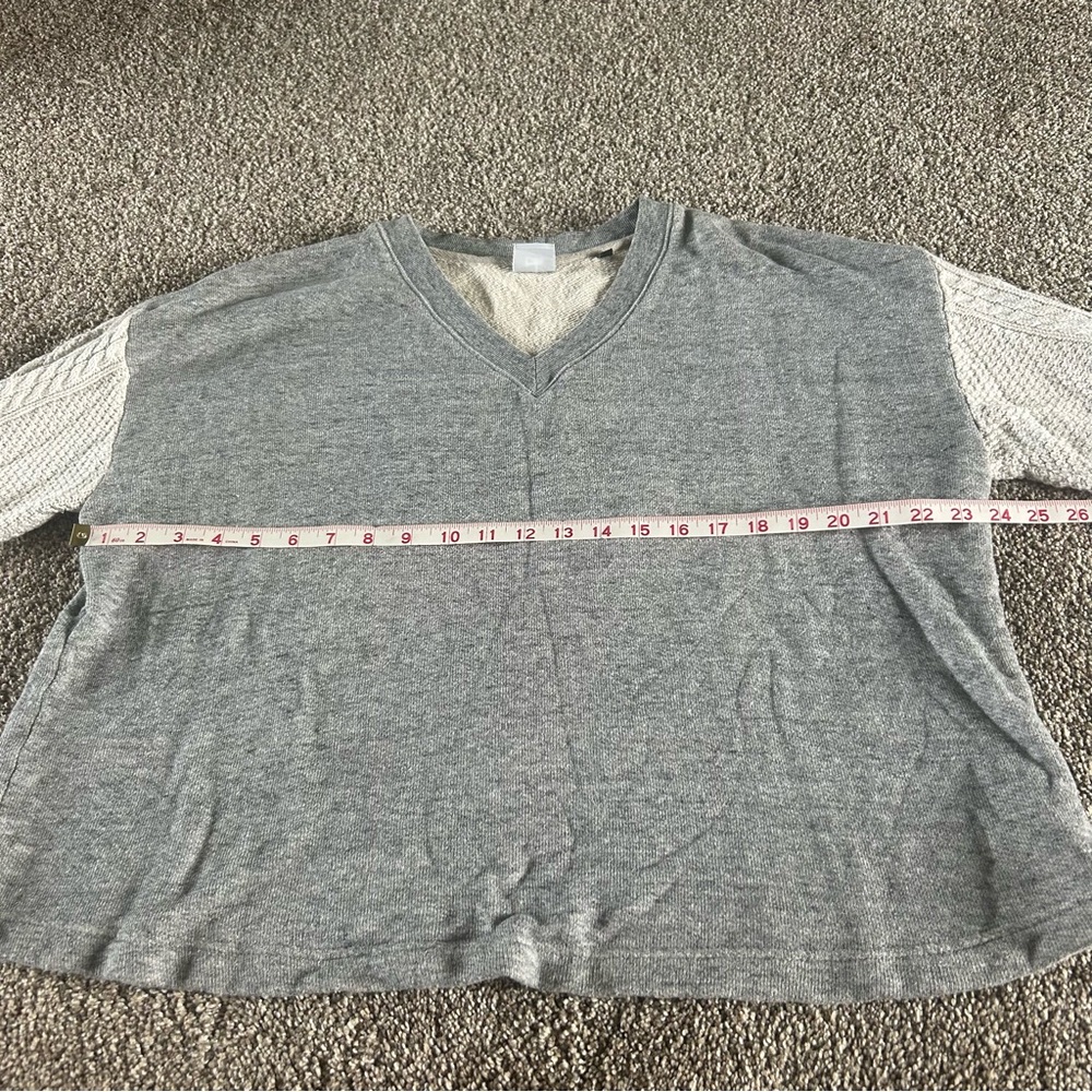 [CAbi]  V-Neck Sweater w Cable Knit Sleeves - Picture 5 of 7